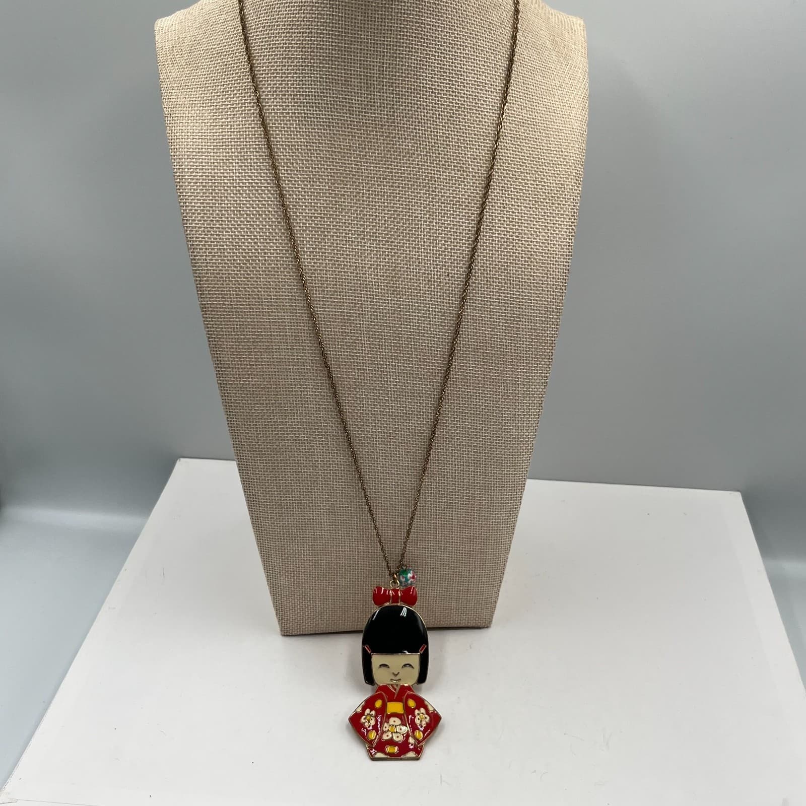 Vintage Kokeshi Doll Pendant Necklace Enamel Articulated Moving Japanese Girl Re
