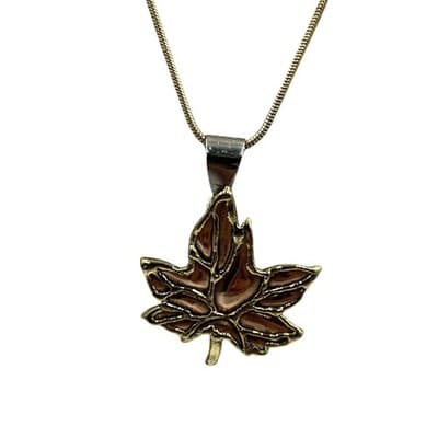 Vintage Gold Tone Maple Leaf Pendant Necklace Adjustable Chain Nature Jewelry