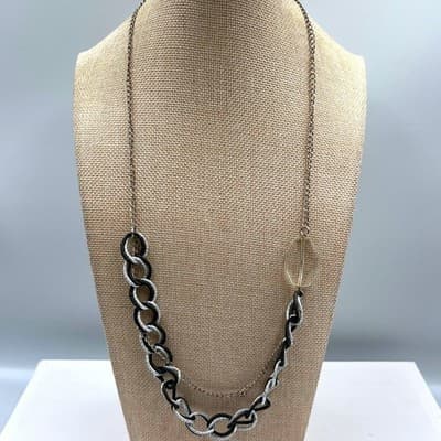 VTG Black Silver Textured Link Necklace Long Chain Clear Acrylic Accent Modern