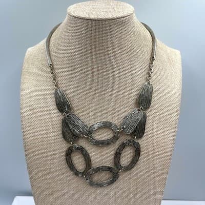 Vintage Silver Tone Textured Link Necklace Large Oval Links Modern Statement