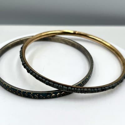 Vintage Gold Tone Bangle Bracelet Set Blue Seed Beads Glitter Mirror Inlay Boho