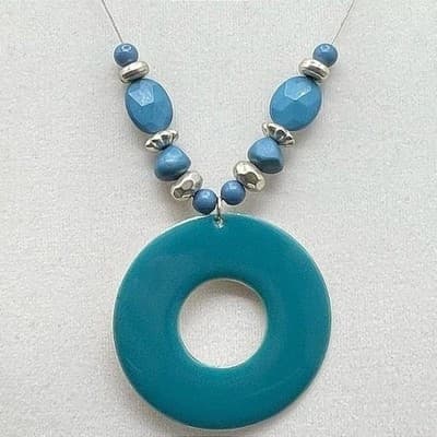 Vintage Silver-Tone Chain Lobster Teal Pendant Statement Coordinating Beaded