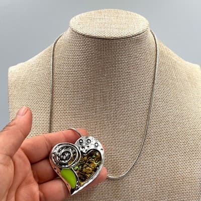VTG Abalone Shell Heart Pendant Necklace Silver Tone Snake Chain Enamel Spiral