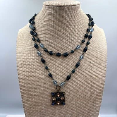 Vintage Double-Strand Blue Bead Necklace Square Jeweled Pendant Floral Art Deco