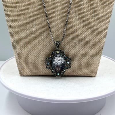 Vintage Gothic Silver Tone Filigree Pendant Necklace Bezel AB Crystal Accents