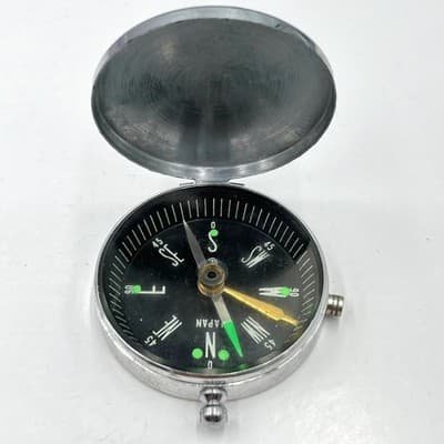 Vintage Japan Silver Tone Pocket Compass Hunting Style Hinged Lid Monogram "D"
