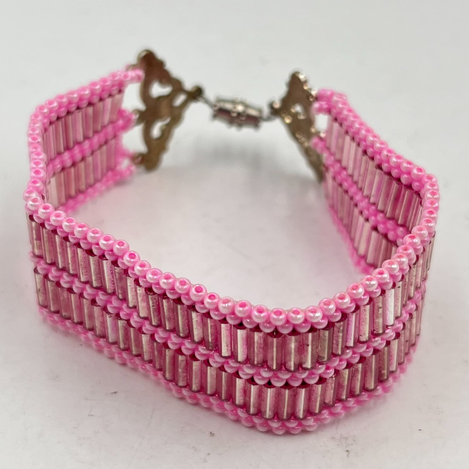 Vintage Pink Beaded Cuff Bracelet Y2K Boho Seed & Bugle Bead Magnetic Clasp