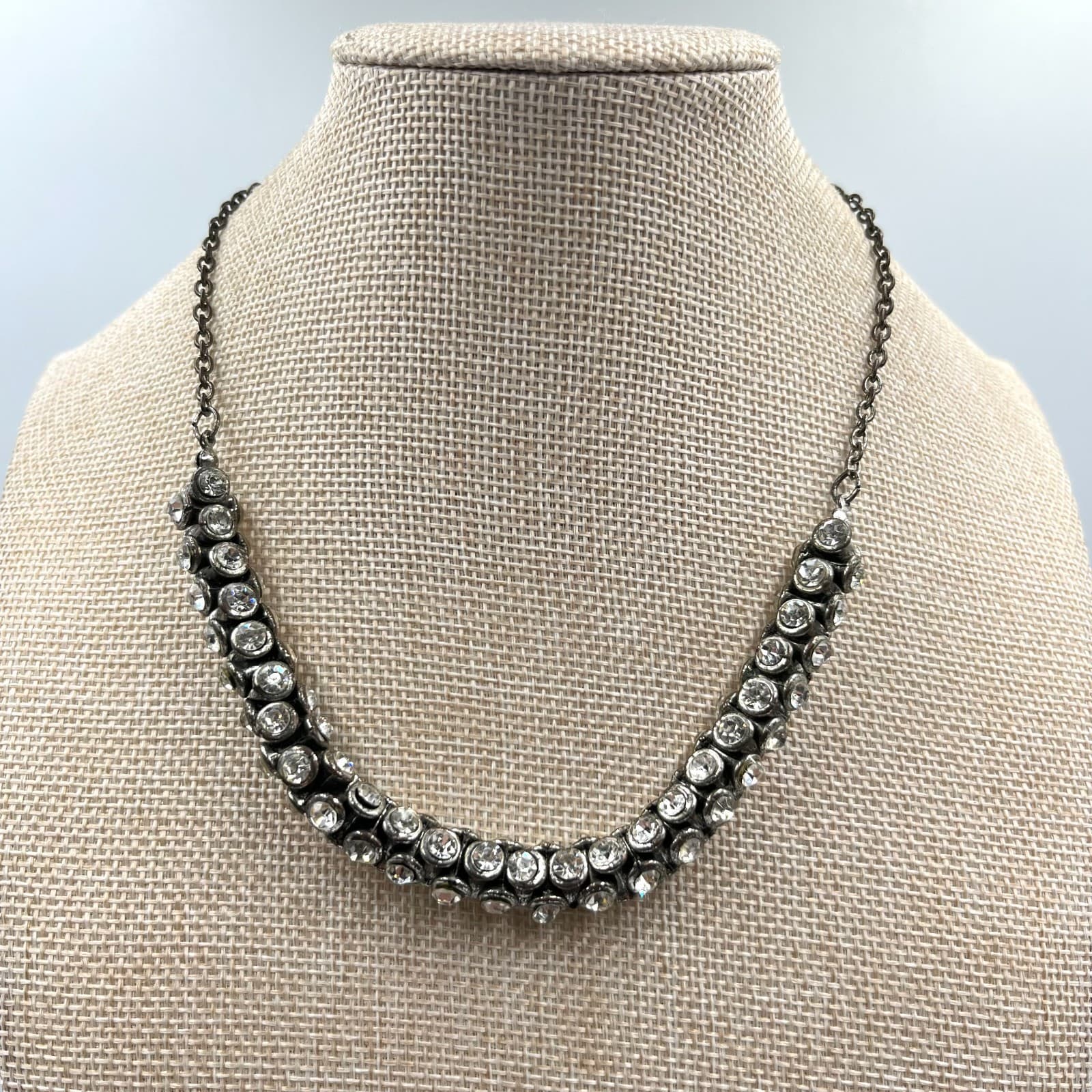 Vintage American Eagle Outfitters (AEO) Bronze Tone Rhinestone Collar Necklace