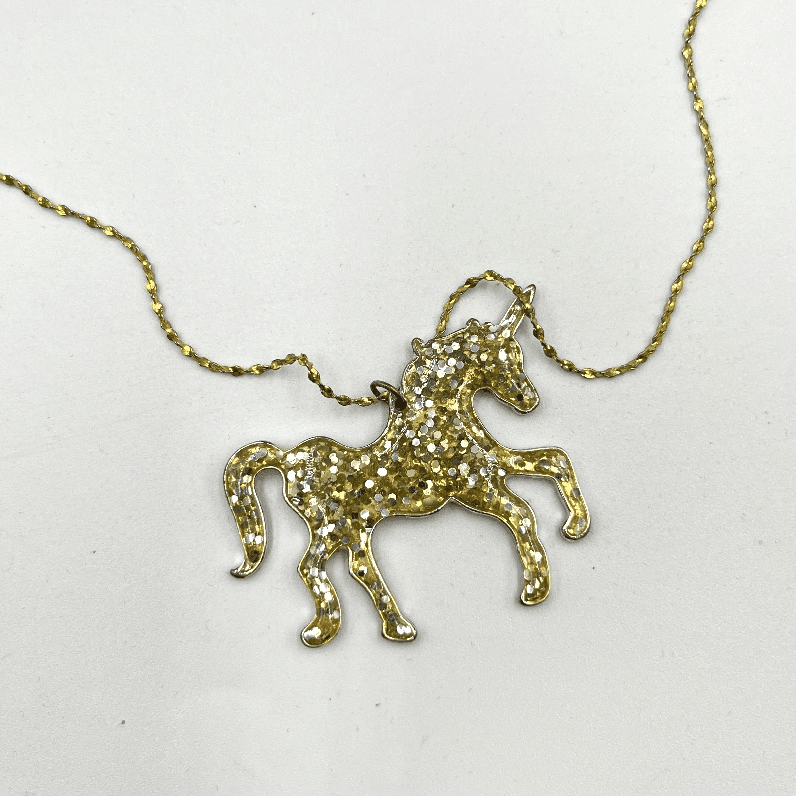 Vintage Y2K Gold Tone Unicorn Pendant Necklace Gold Glitter Resin Whimsical