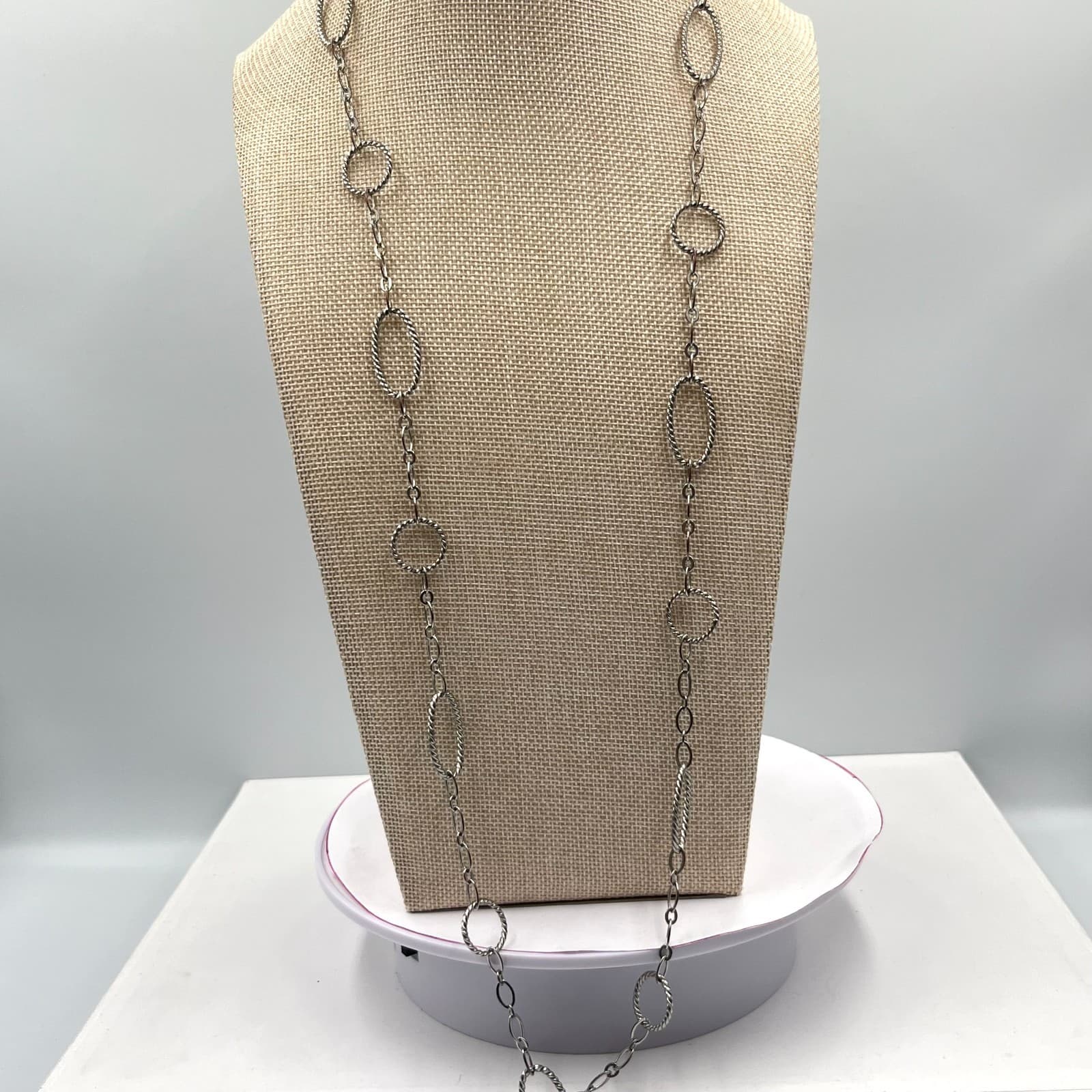 Vintage Silver Tone Long Station Necklace Twisted Rope Link Y2K Retro Style