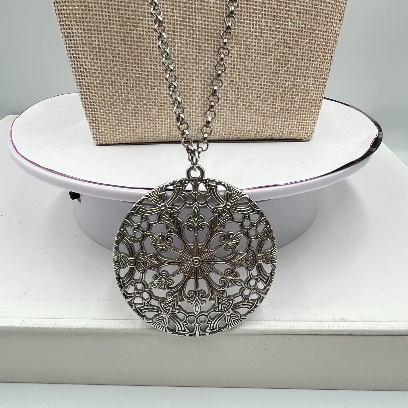 Vintage Silver Tone Filigree Mandala Medallion Pendant Necklace Boho Retro