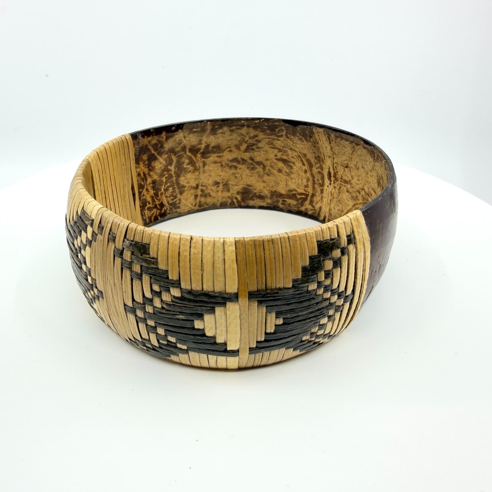 Vintage Woven Straw Coconut Shell Bangle Bracelet Chunky Statement Geometric Y2K