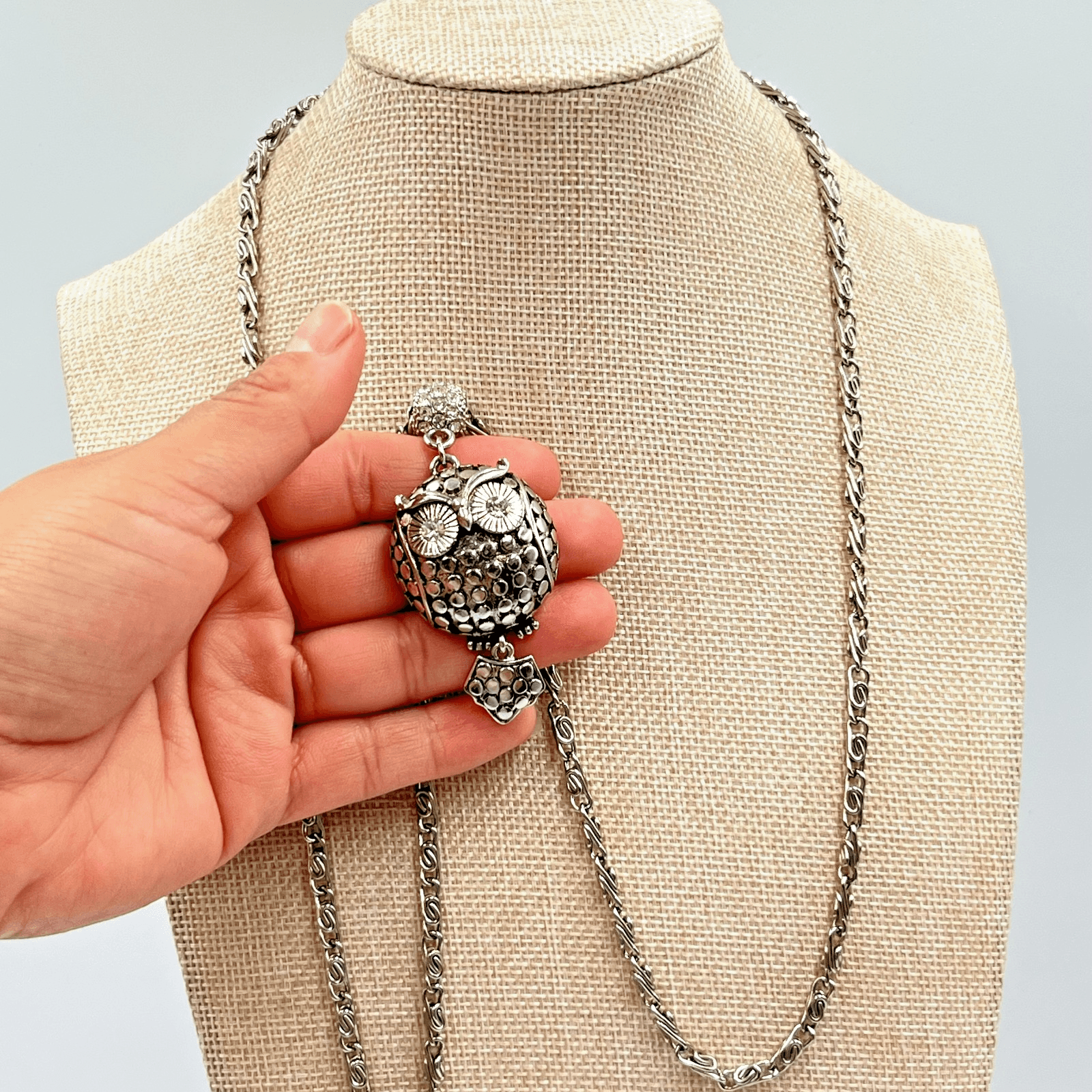Vintage Chico's Silver Tone Pave Rhinestone Owl Long Pendant Necklace Retro