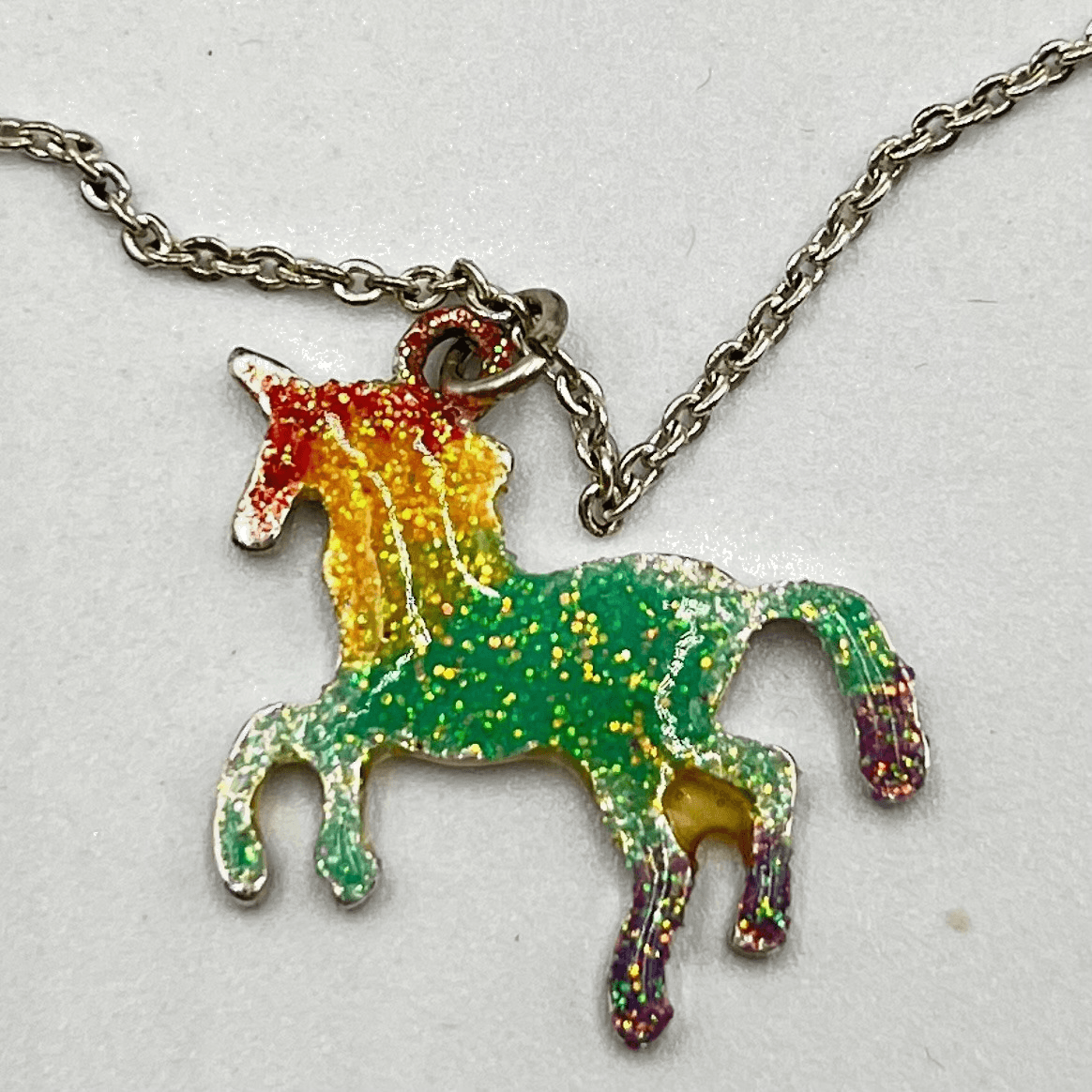 Vintage Claire's Y2K Glitter Rainbow Enamel Unicorn Pendant Necklace Silver Tone