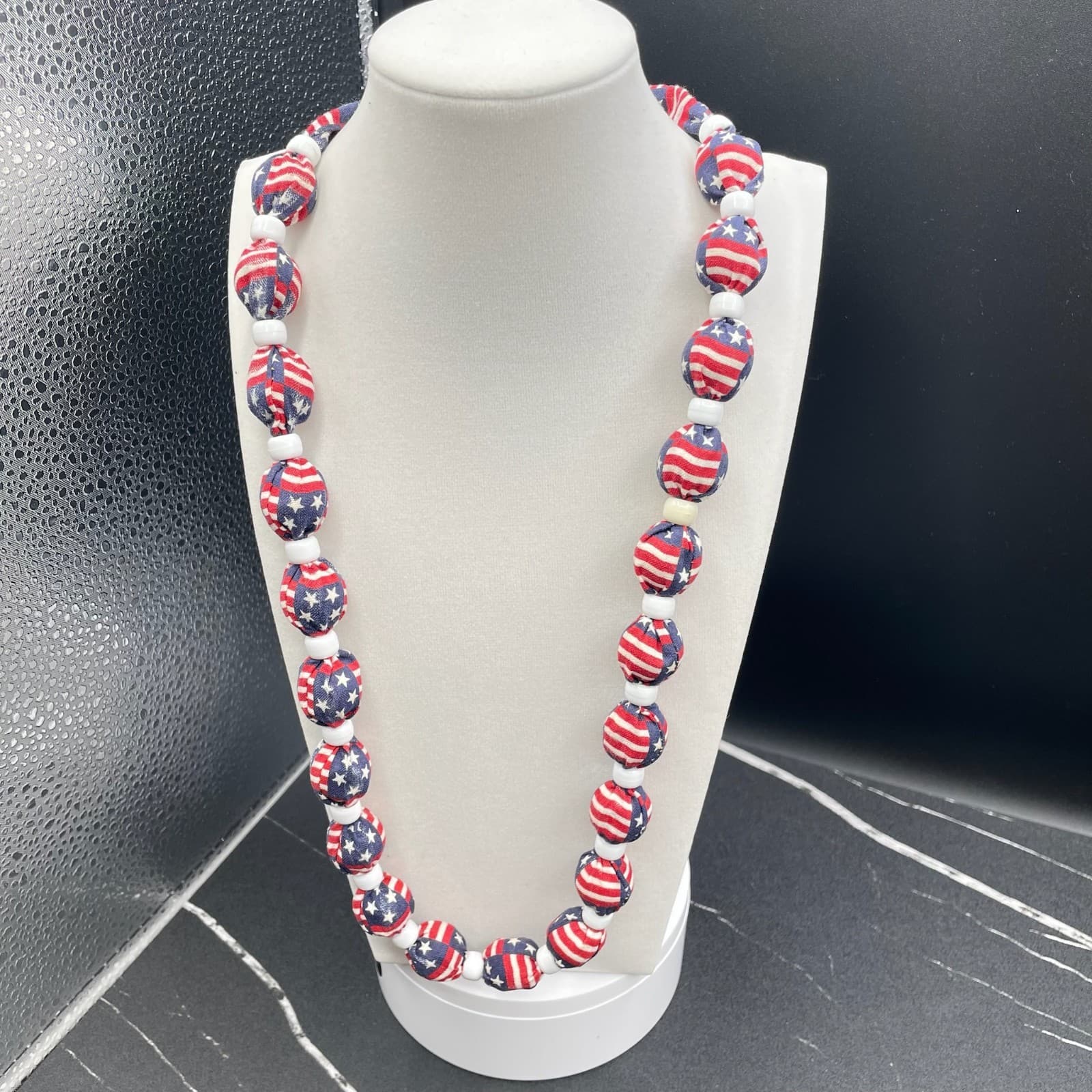 Vintage American Multicolor Beaded Lightweight Novelty USA Flag Patriotic