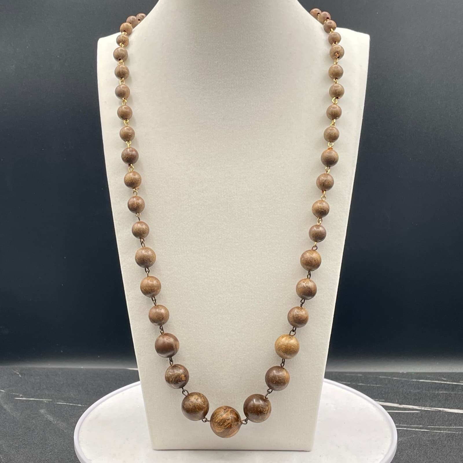 Vintage Womens Brown Wooden Beaded Metal Links 14.5" Long Fashion Necklace