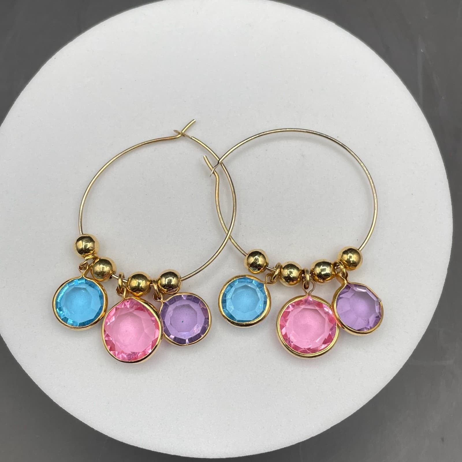 Vintage Multicolor Glass Gemstones Gold-Toned Enamel Charm Hoop Dangle Earrings