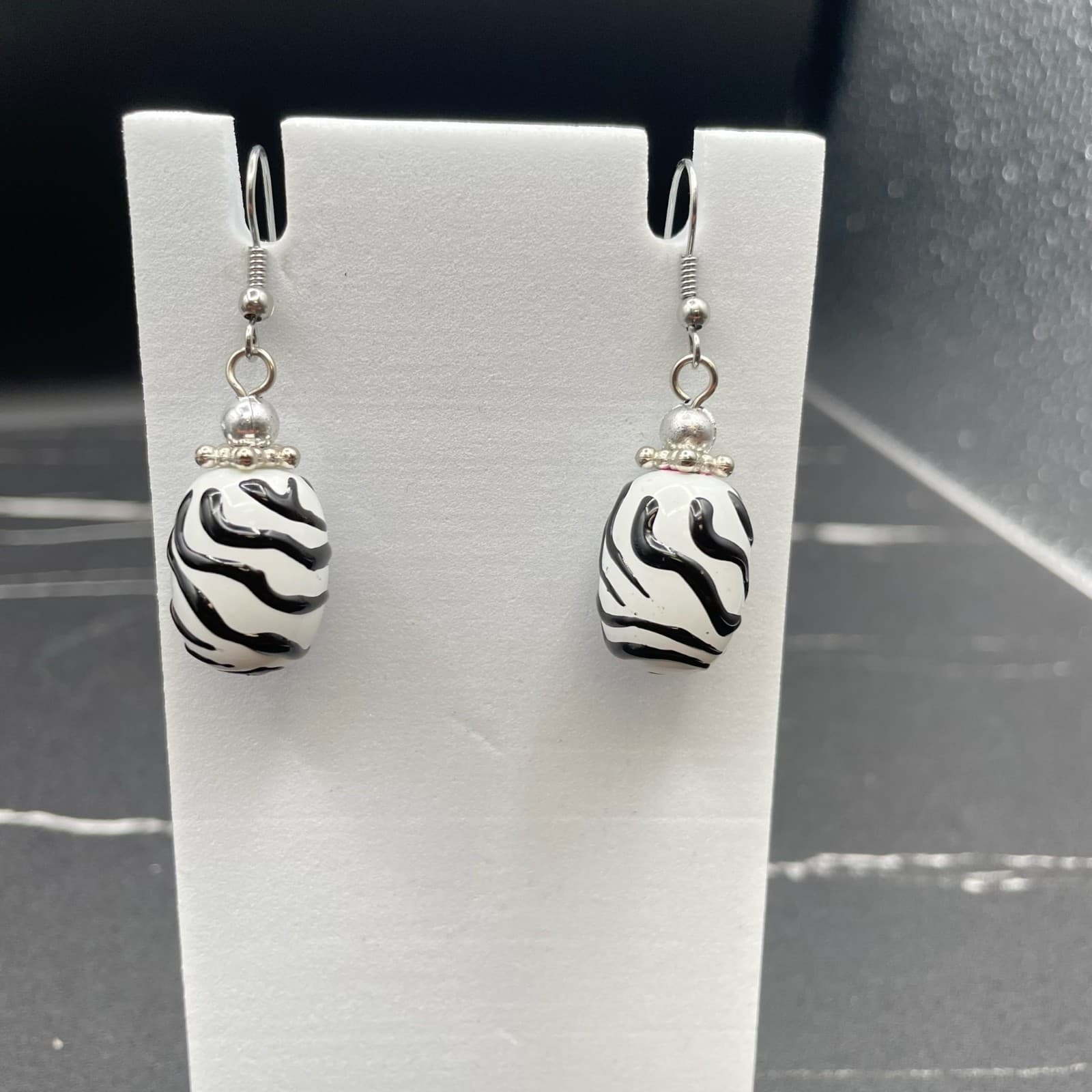 Vintage Silver-Tone Barrel Shape Classic Fishhook Zebra Stripe Beaded Dangle