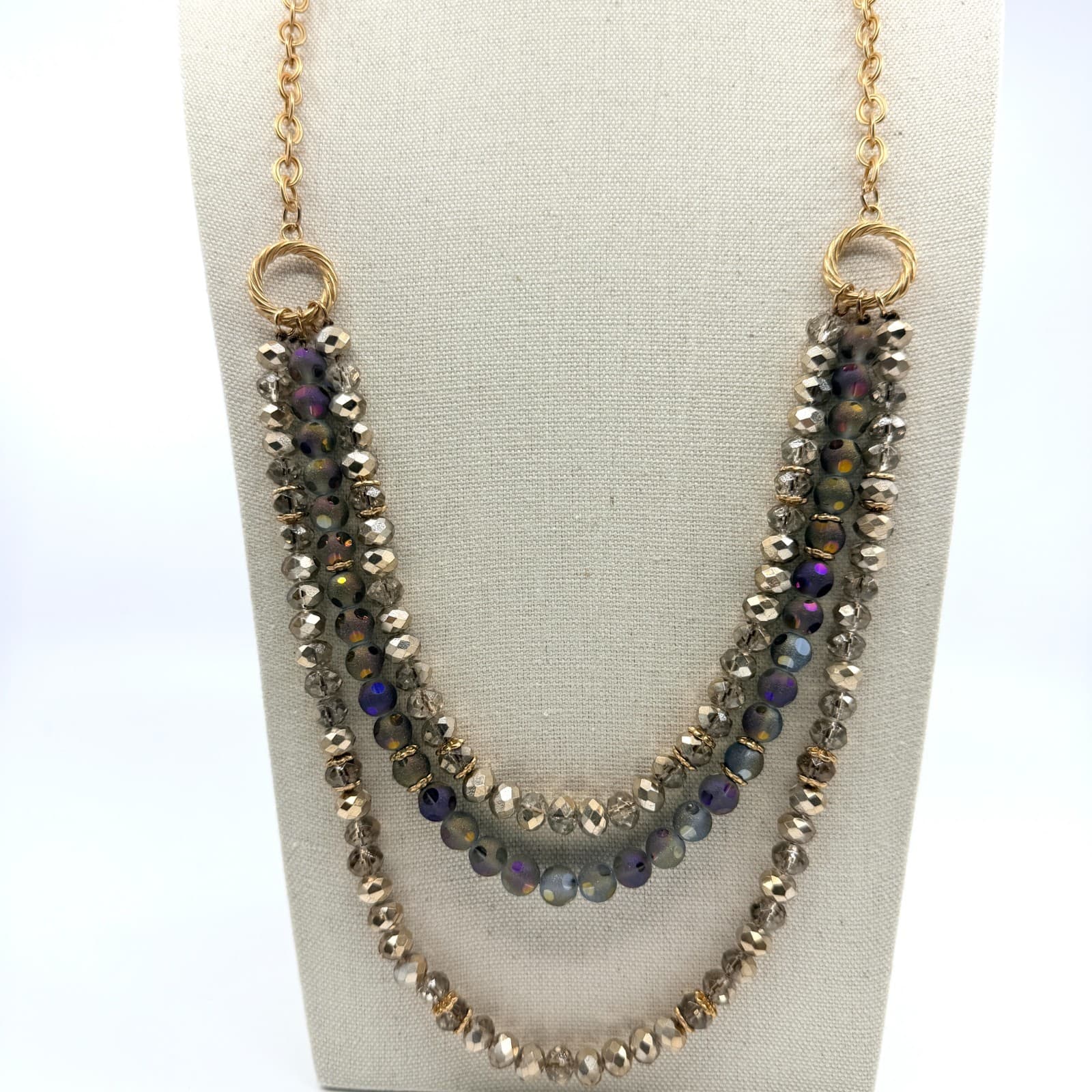 Necklace Vintage Gold Tone Triple Strand Faceted Crystal Bead Iridescent Retro