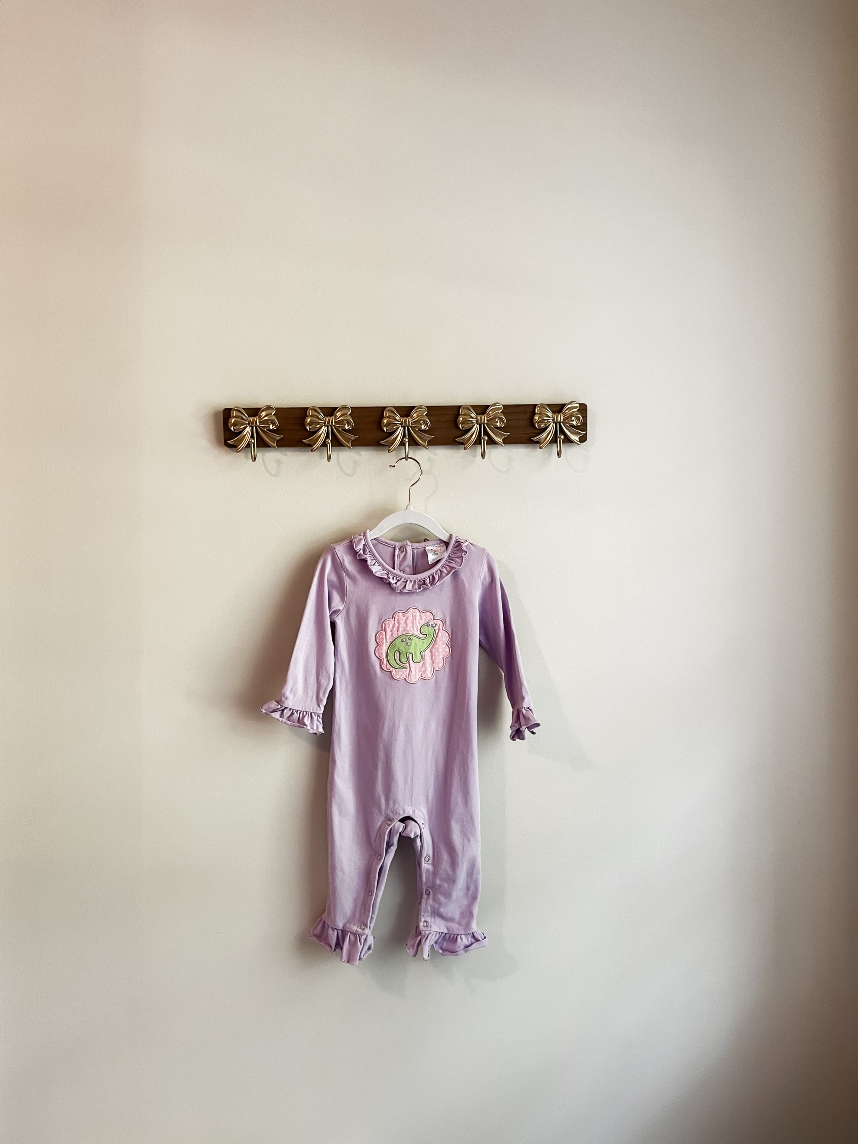 Stitchy Fish girls size 24 months Purple Ruffled Baby romper with Dinosaur Appliqué