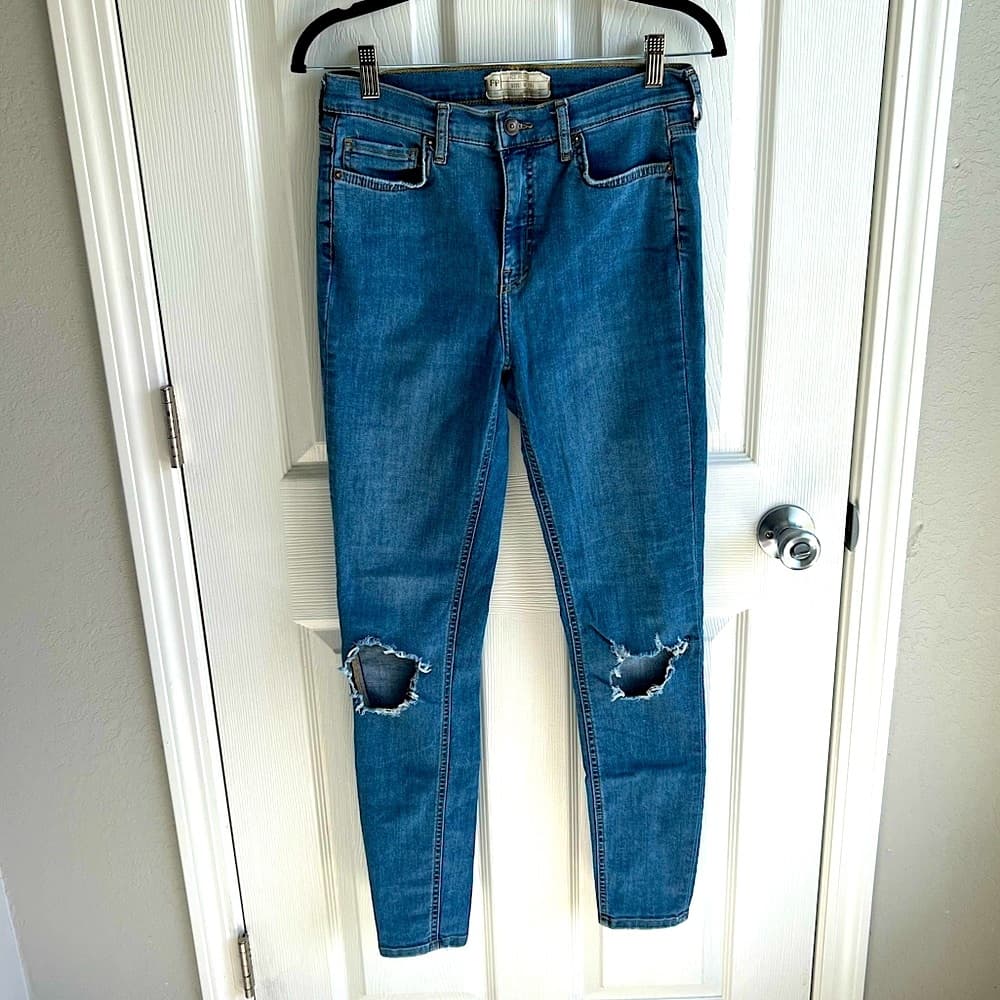 Free People Light Blue Ripped Skinny Jeans