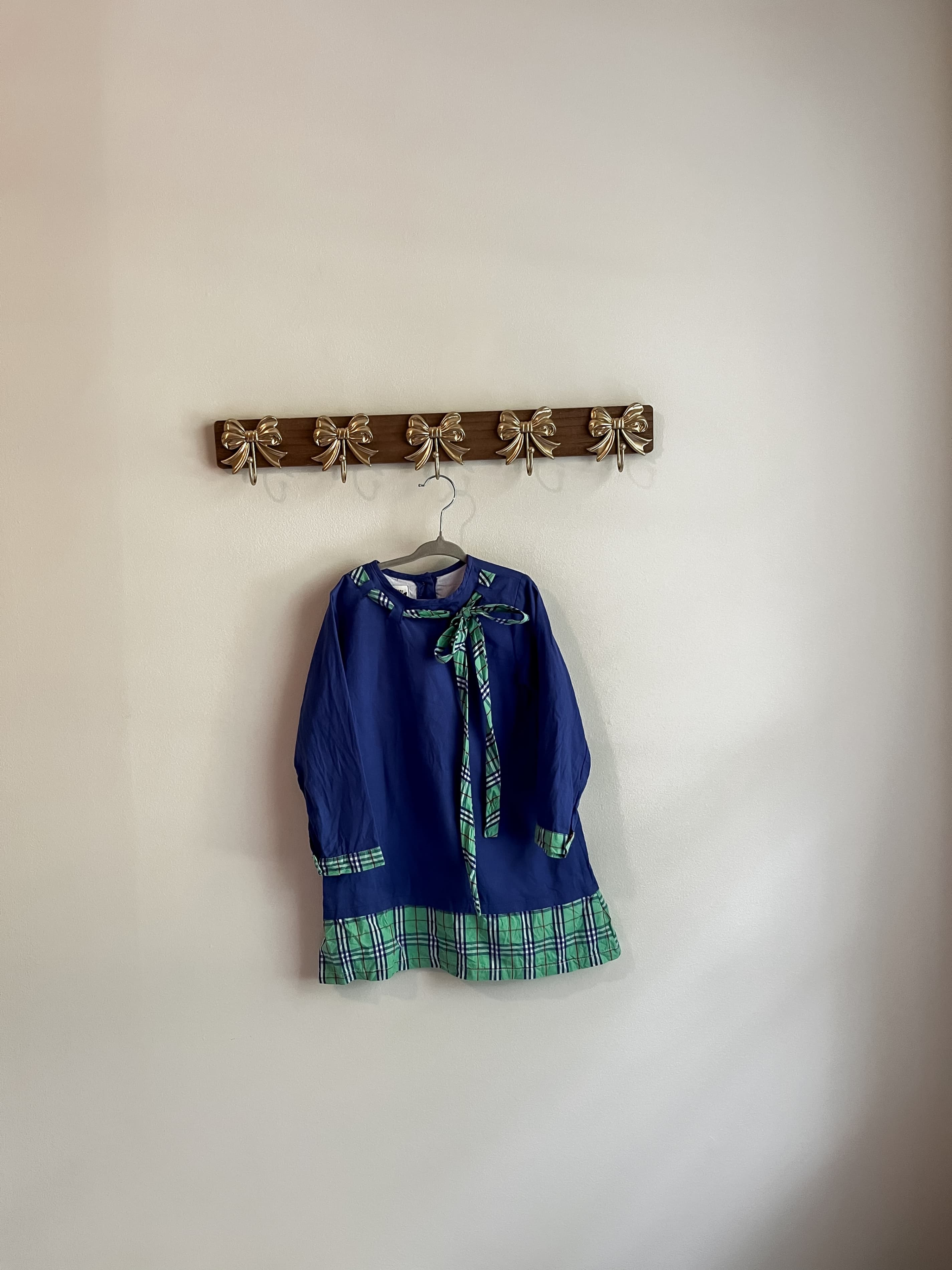 The Oaks Apparel Girls Size 6 Blue Dress with Plaid Trim