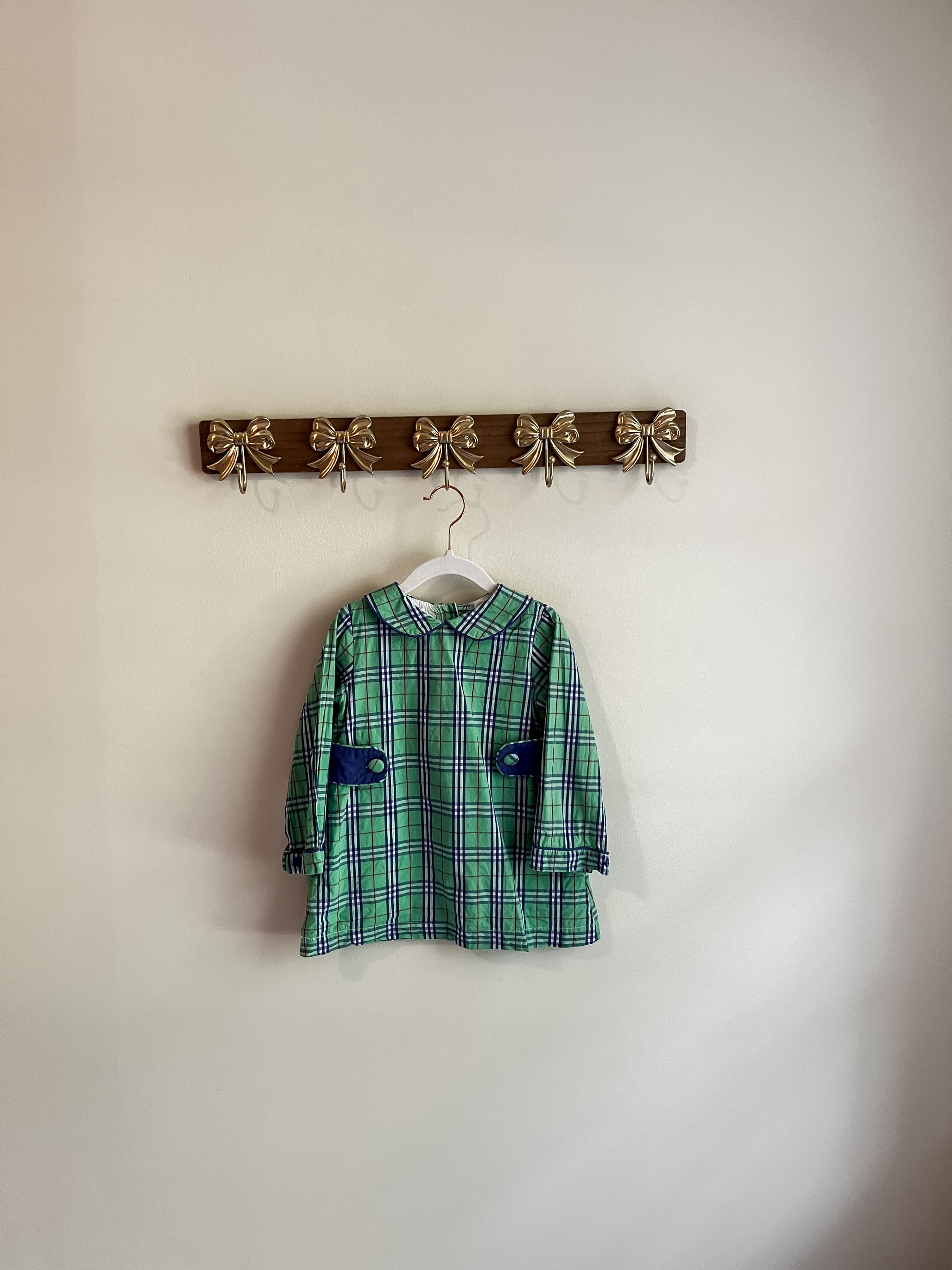 The Oaks Apparel size 2 Plaid Long-Sleeve Dress