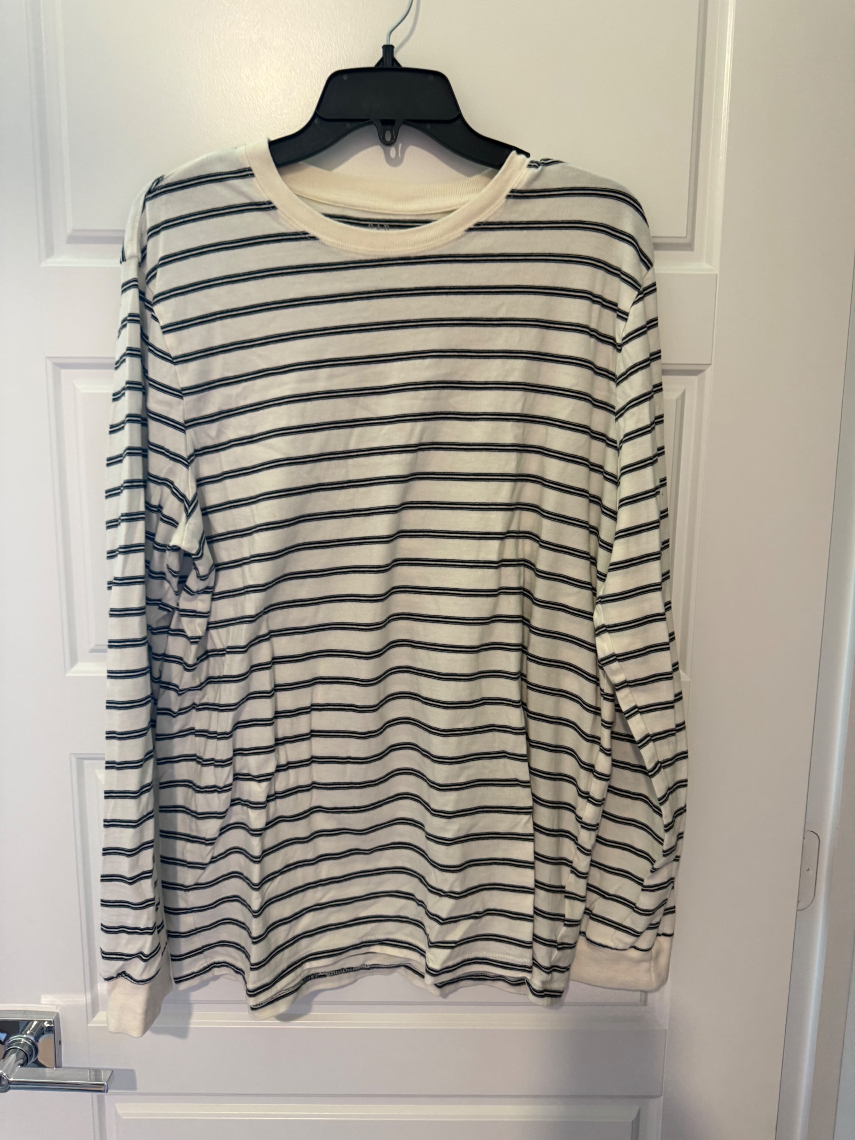 GAP Striped Long Sleeve Shirt Size L