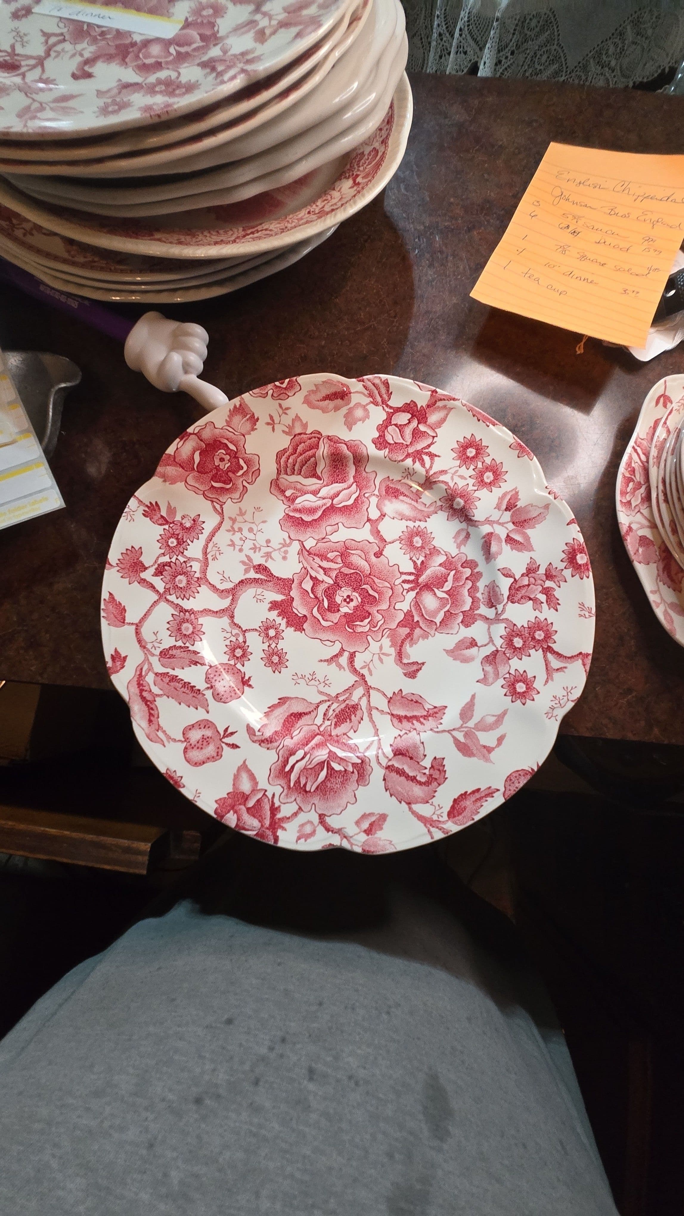 Chippendale dinner plate