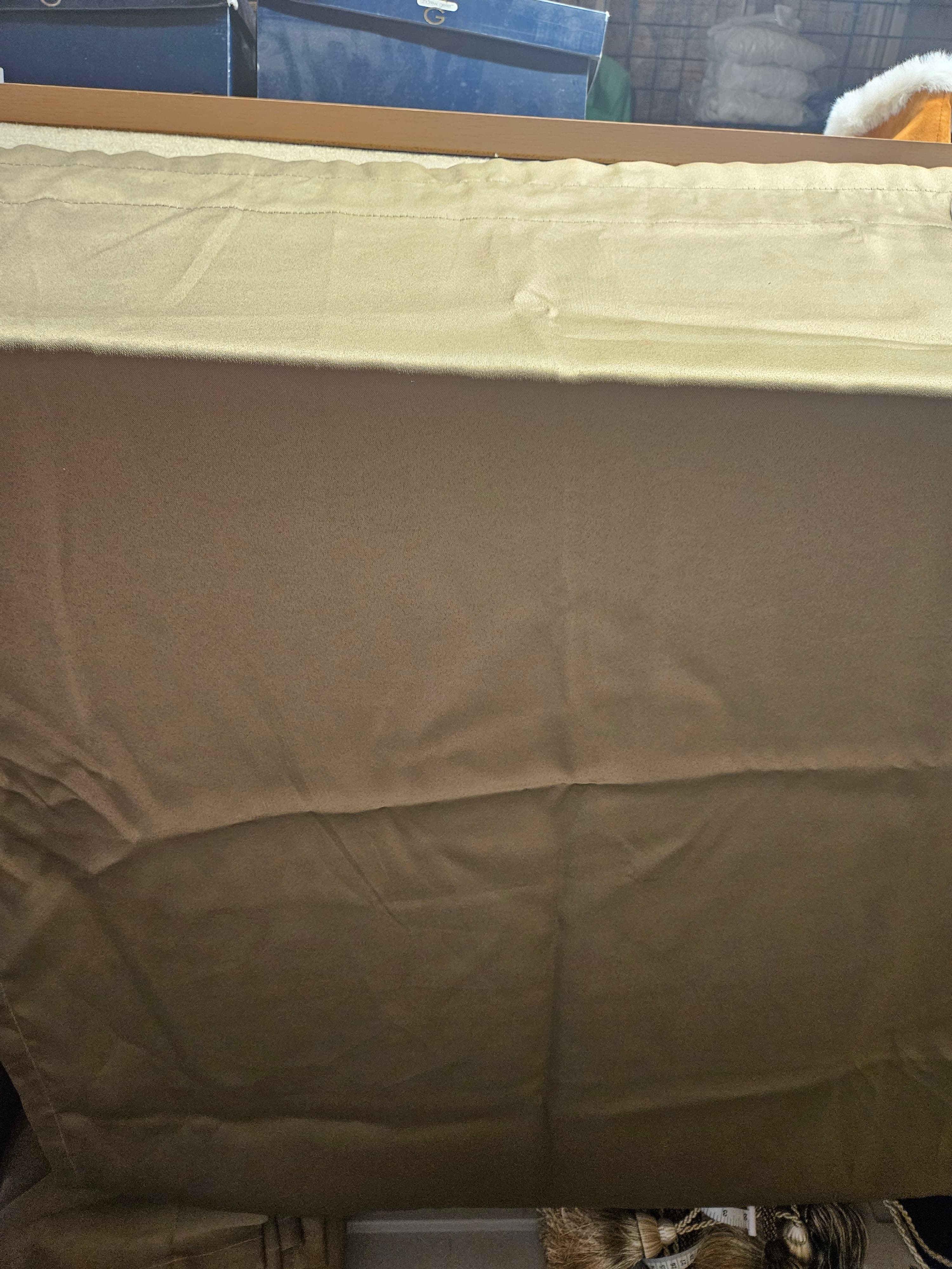 Set of 6 Mainstay curtains ( Long)