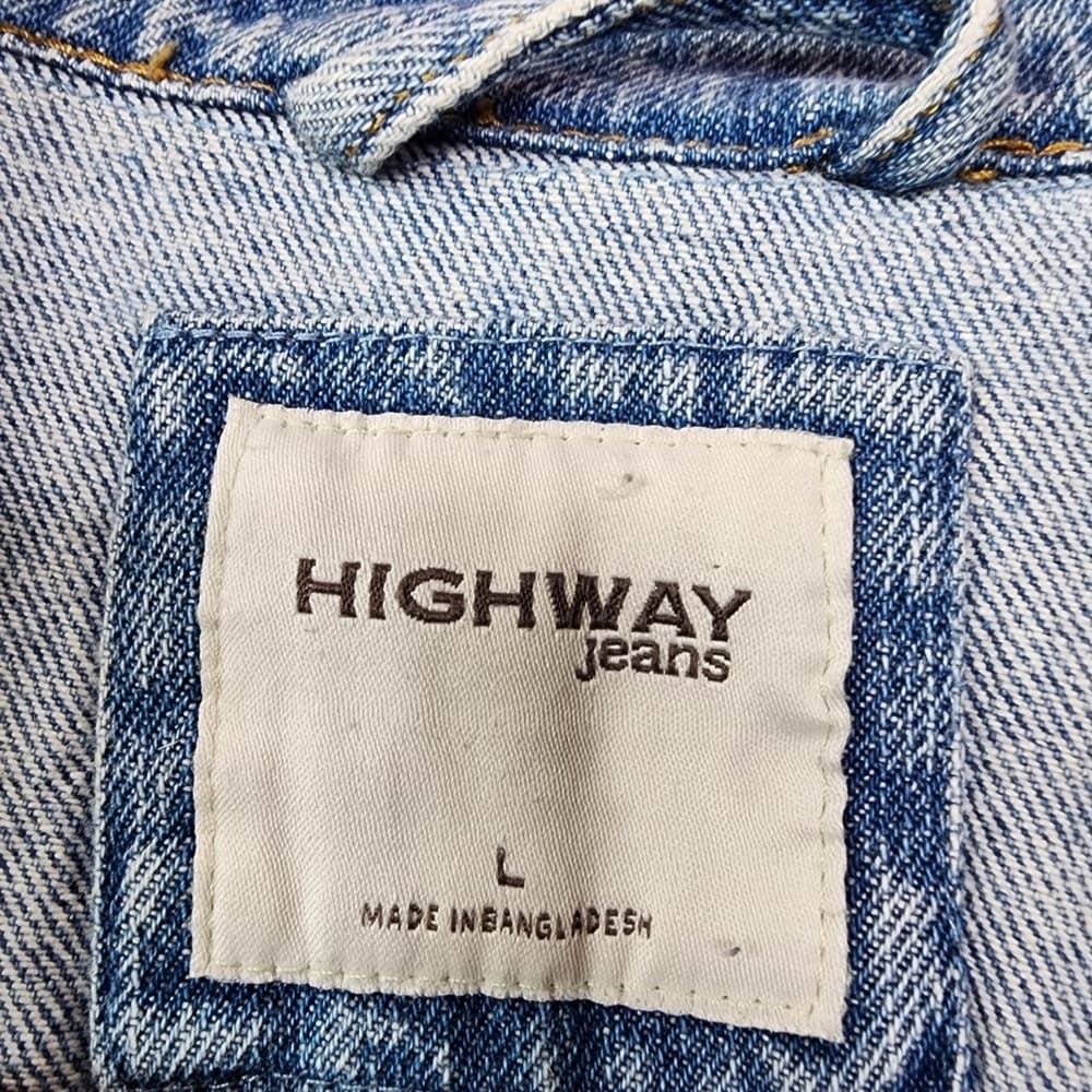 198. Highway Jeans Distressed Denim Jacket Light Wash Size L