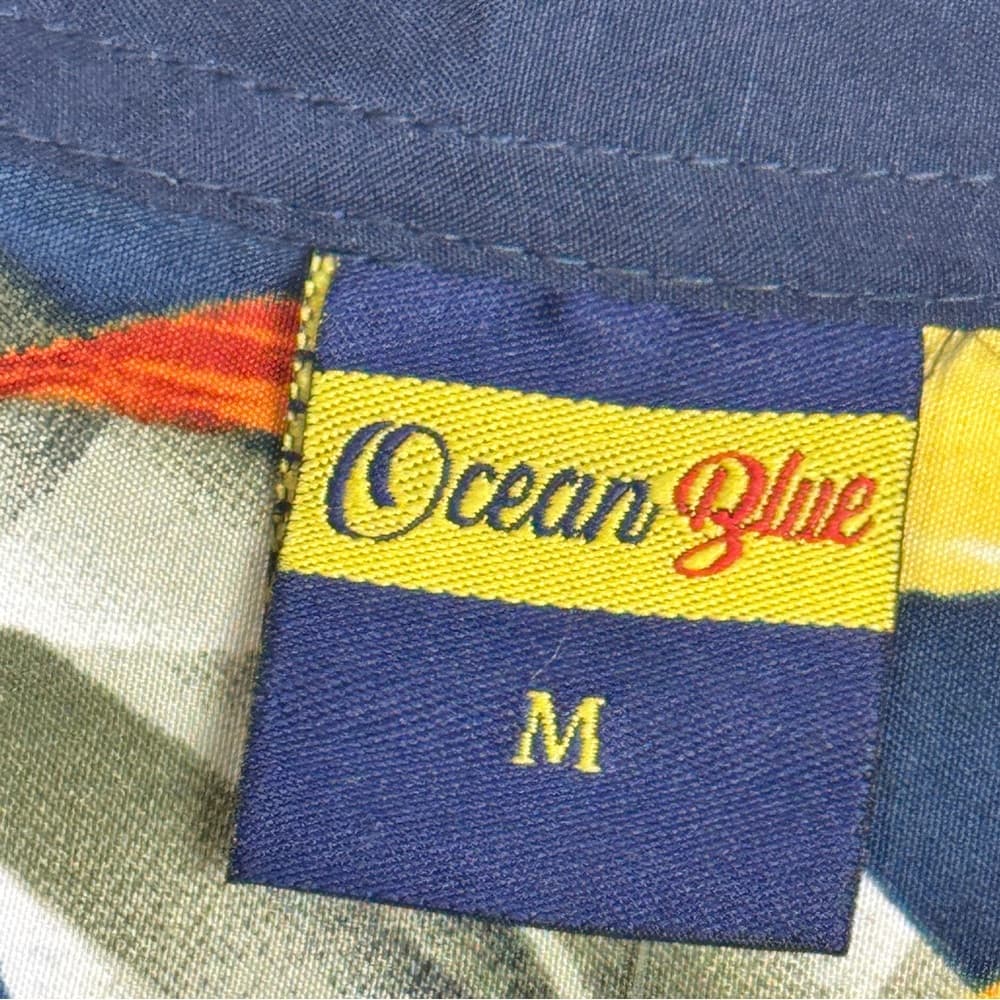 292. Ocean Blue Tropical Hawaiian Short Sleeve Button Up Shirt M