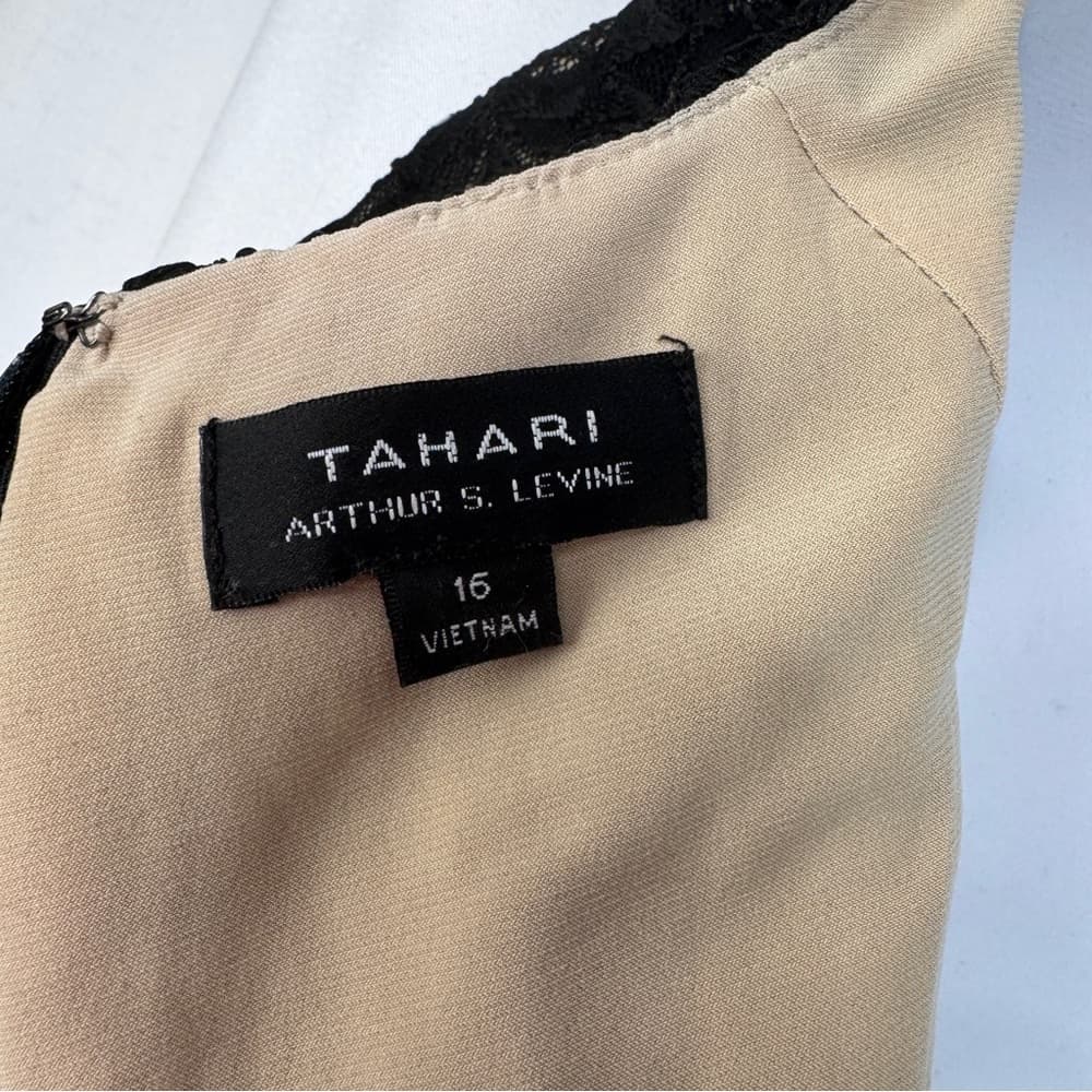 327. TAHARI Arthur S. Levine Black Lace Sequin Cocktail Dress Size 16