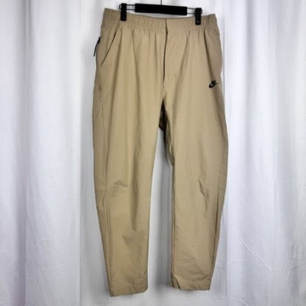 333. Nike Dri-FIT Woven Jogger Pants Beige Athletic Zip Pocket Men’s L