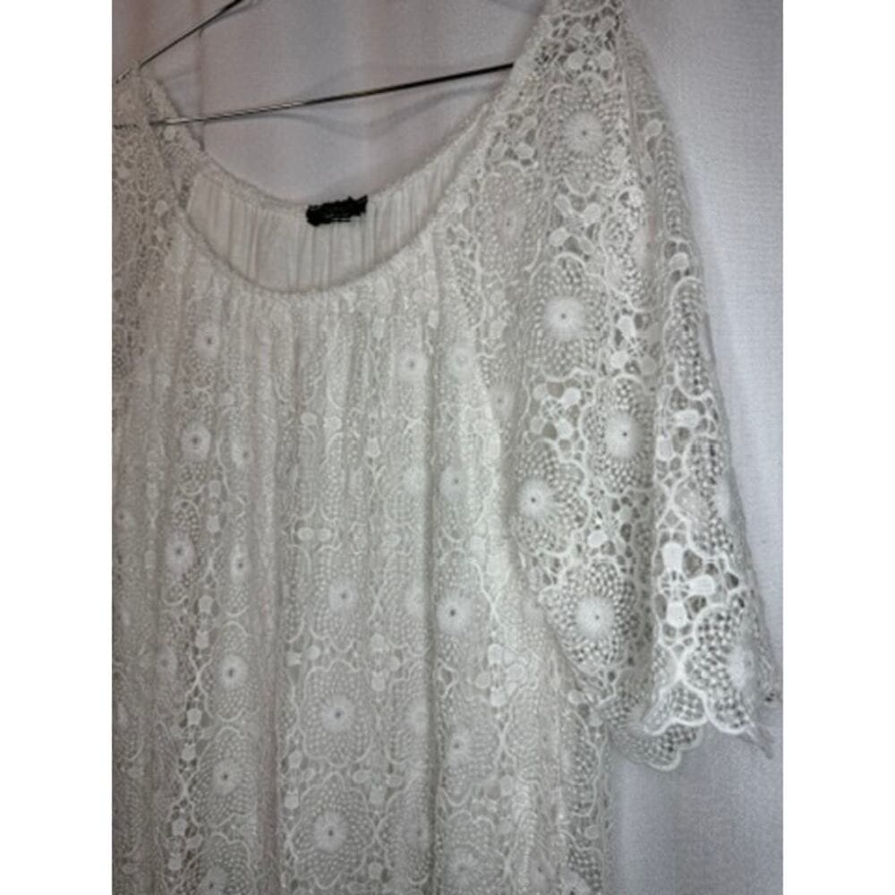 366. Cherish Made in Italy White Lace Overlay Dress Size 8