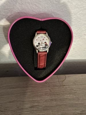 Disney Mickey & Minnie Mouse Watch Red Girls/Womans VTG In Tin New Needs Battery
