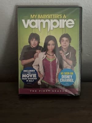 My Babysitter's a Vampire: Season 1 Sealed Read