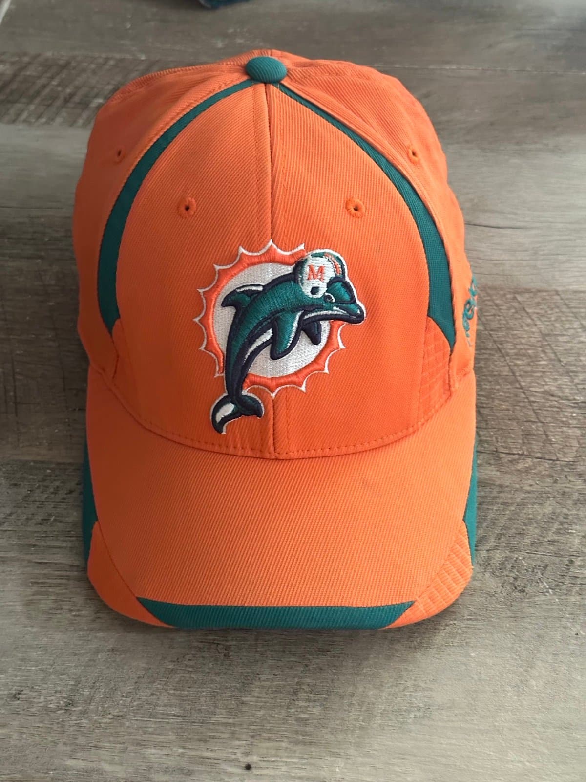 Miami Dolphins Reebok Fitted Hat Cap Small/Medium
