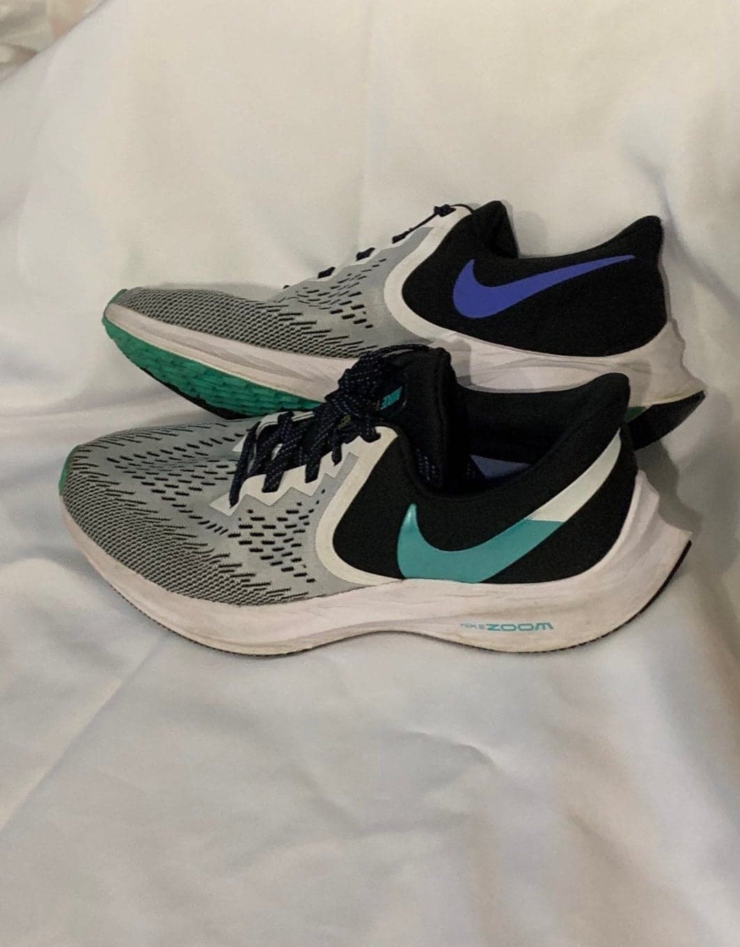 Womens Size 9.5 - Nike Air Zoom Winflo 6 Hyper Jade Running Shoes Sneakers