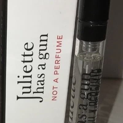 Juliette Has A Gun Not A Perfume Eau de Parfum 5ml Travel Size Spray