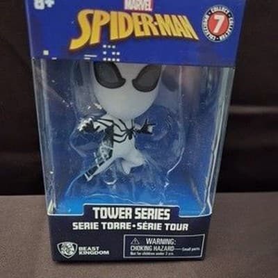 Beast Kingdom Marvel Spider-Man Tower Series Future Foundation Spider-Man Figure