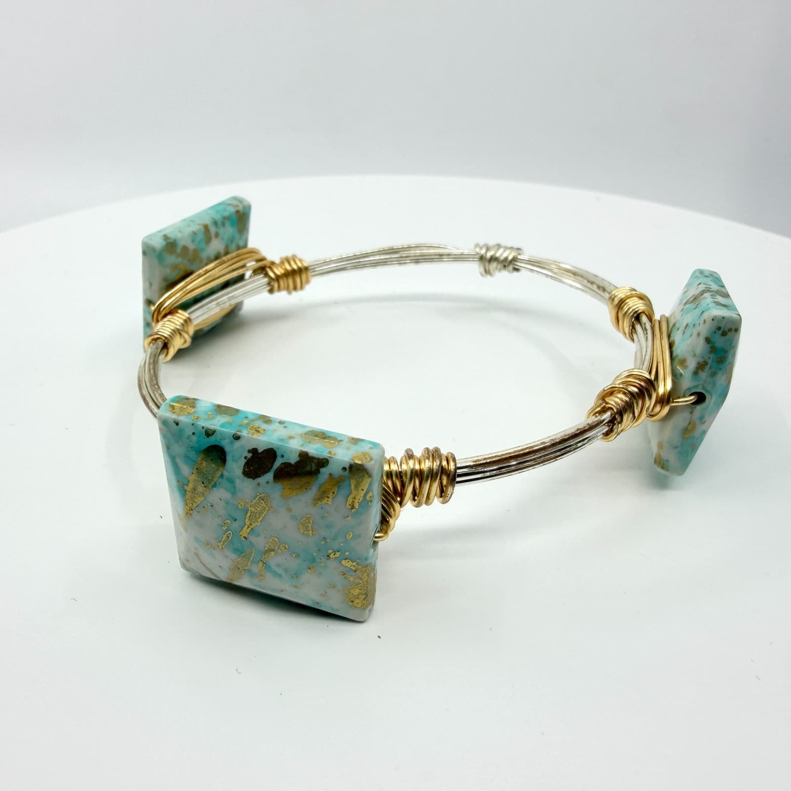 Vintage Wire Wrapped Turquoise Gold Tone Flake Faux Stone Square Bangle Bracelet