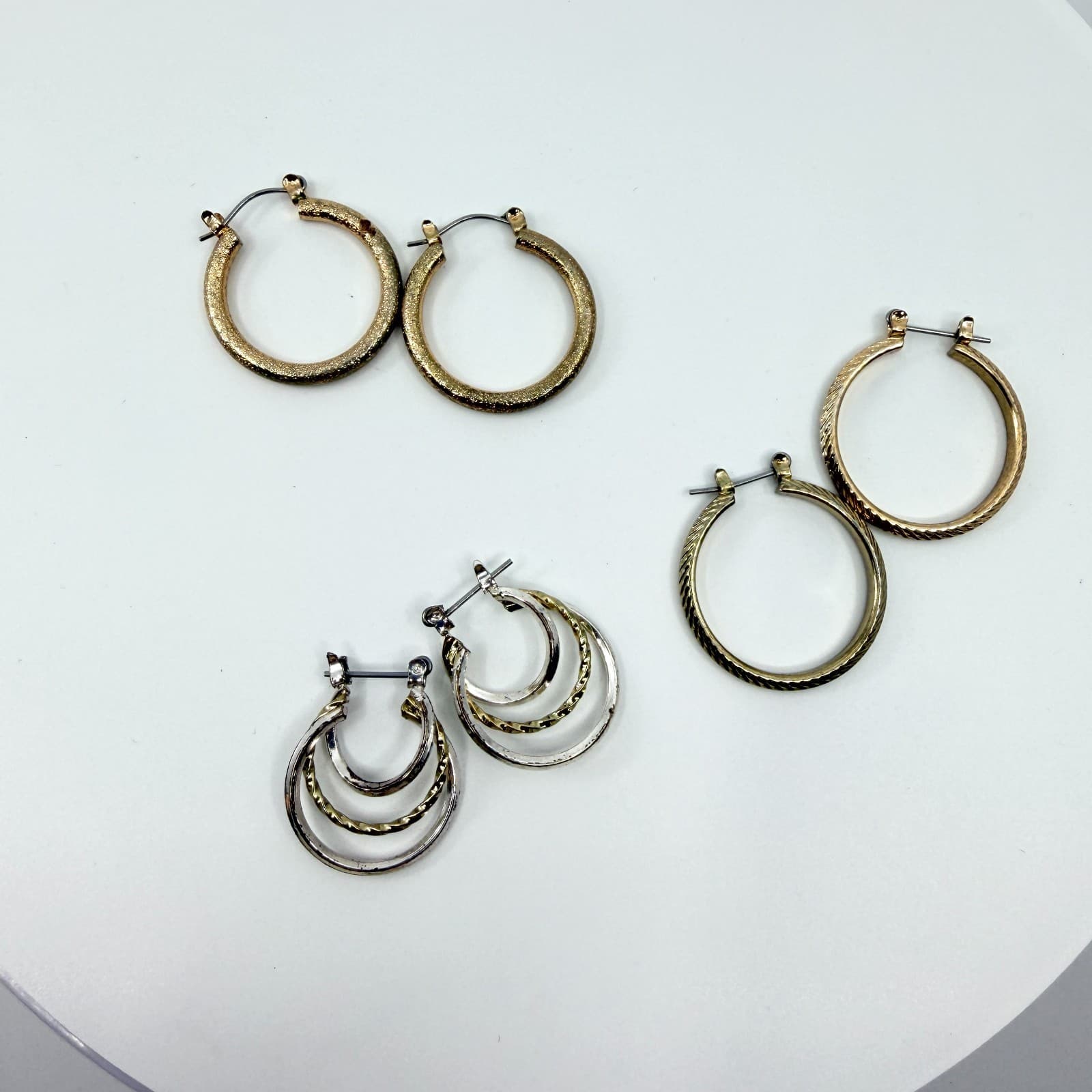 Vintage Y2K Gold & Silver Tone Textured Hoop Earrings Multi Pack Lot Classic