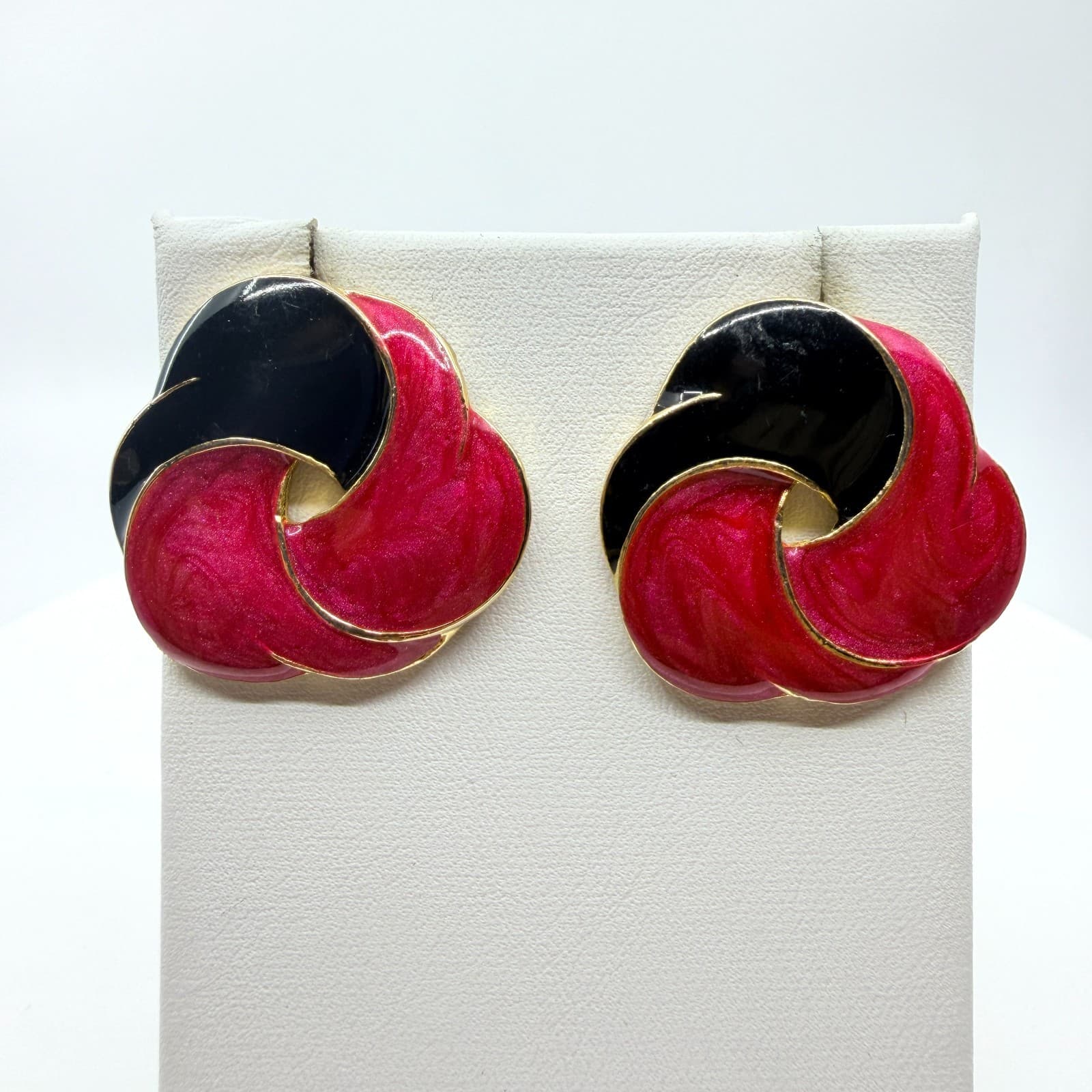 Vintage 80s Retro Gold Tone Pink Black Enamel Swirl Statement Post Stud Earrings