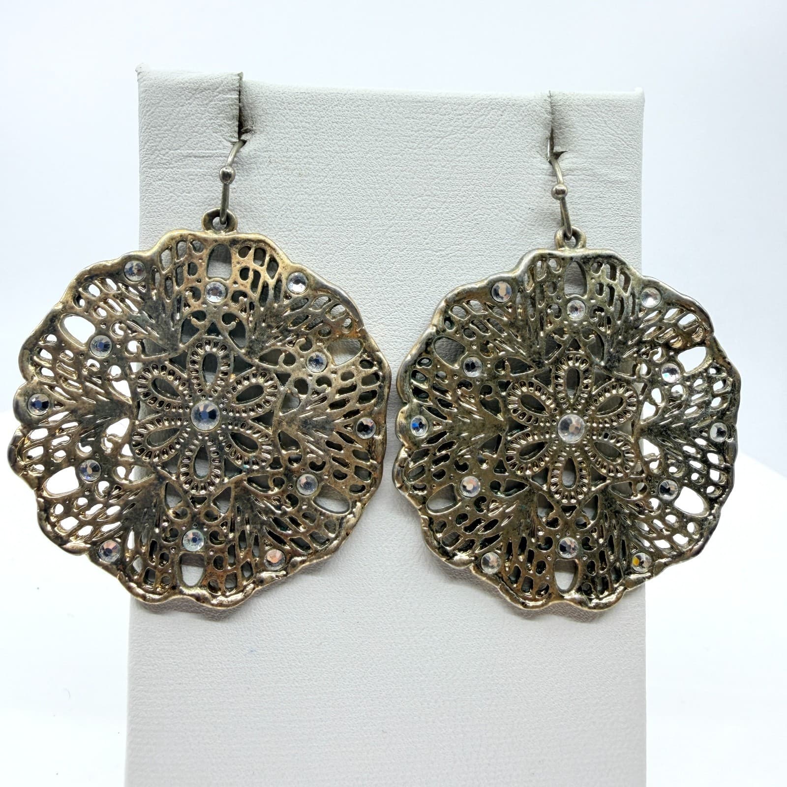 VTG Antique Gold Tone Filigree Mandala Earrings Rhinestone Statement Drop Dangle