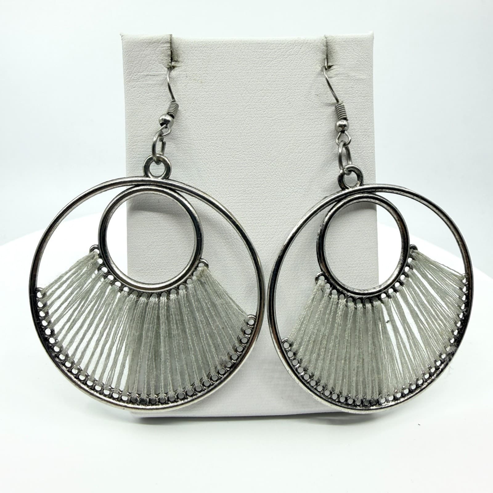 Vintage Boho Silver Tone Cream Thread Wrapped Concentric Circle Hoop Earrings