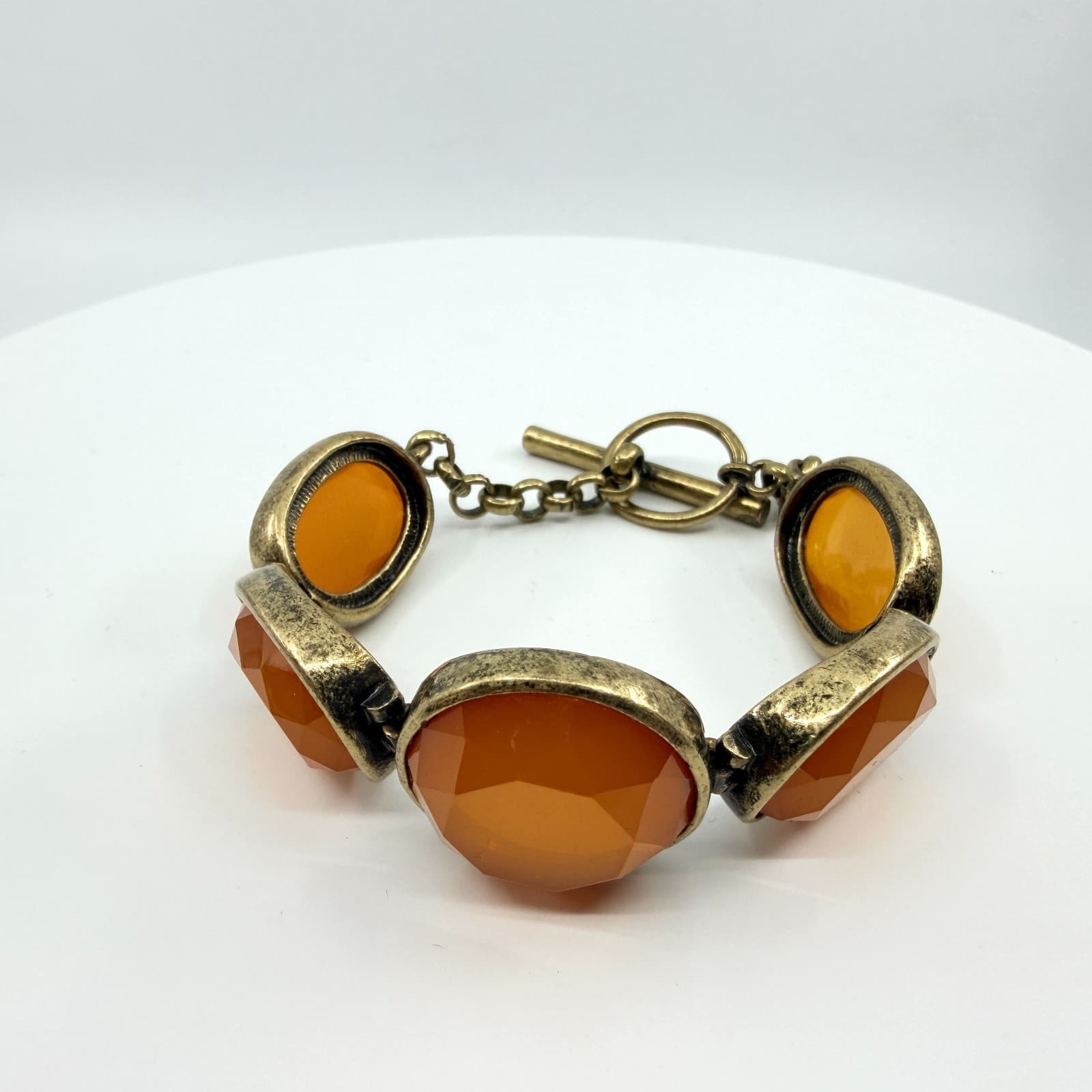 Vintage Antique Brass Tone Orange Faceted Resin Carnelian Style Toggle Bracelet