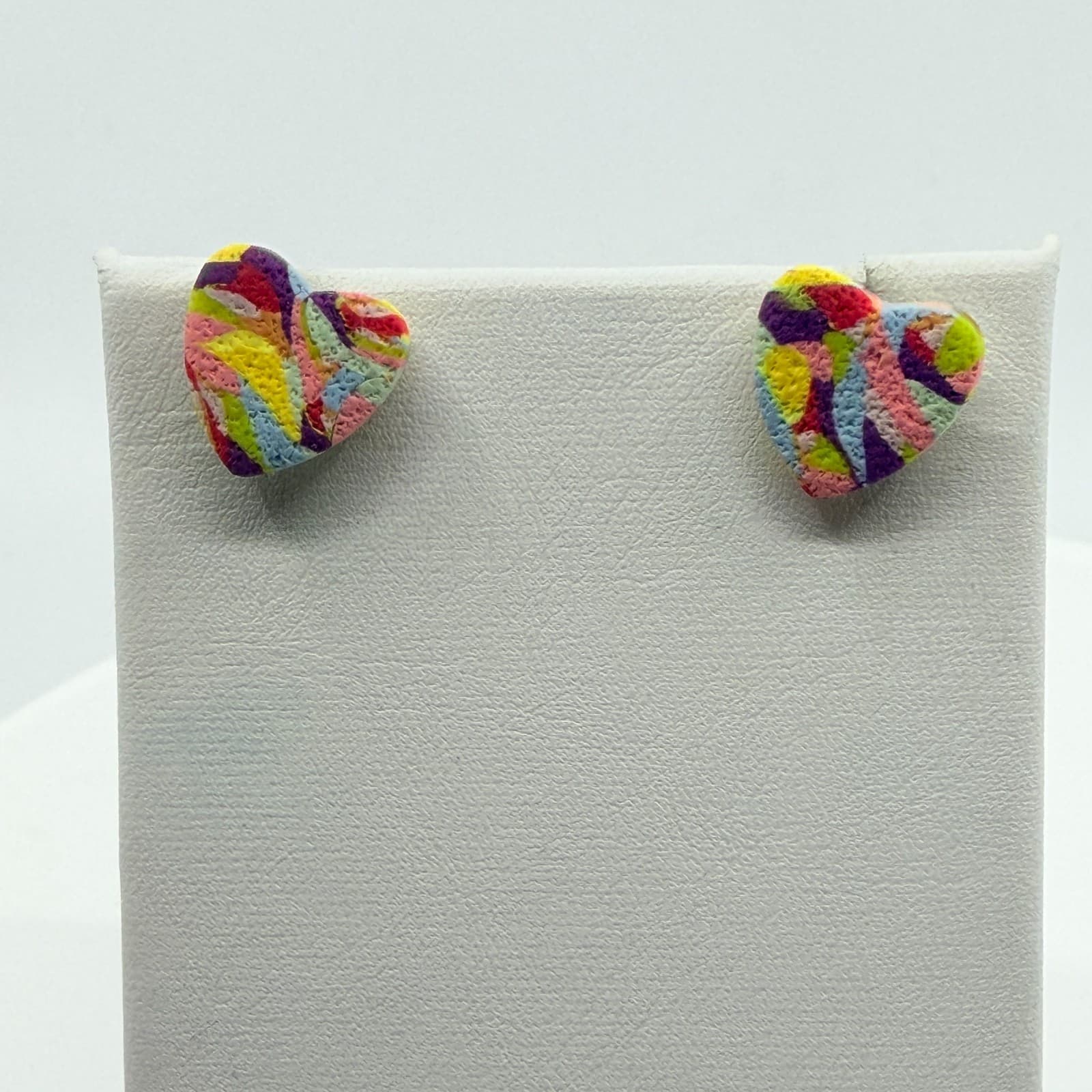 VTG Y2K Retro Multicolor Polymer Clay Heart Stud Earrings Bright Abstract Funky