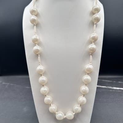 Vintage 90s Cream Faux Pearl Mesh Net Wrap Bead Necklace Classic Women's Jewelry