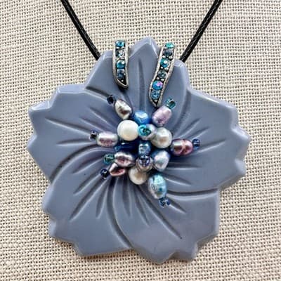 Vintage 90s Mixed Pearl Crystal Flower Pendant Necklace Silver Tone Jewelry Y2K